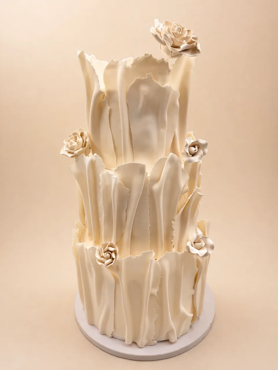 Wedding cake detail by La Bouchée